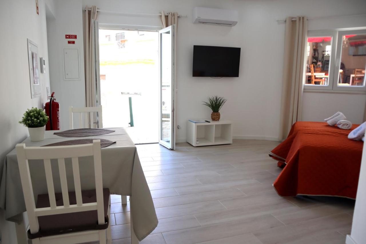 Solria Alvor Apartment ภายนอก รูปภาพ